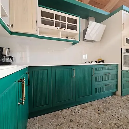 Villa Sarnic *