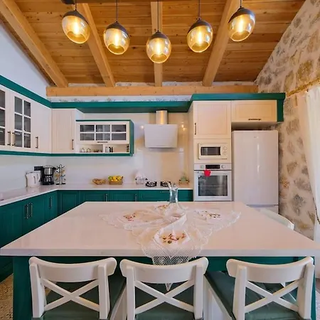 Sarnic Villa