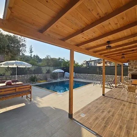 Villa Sarnic *